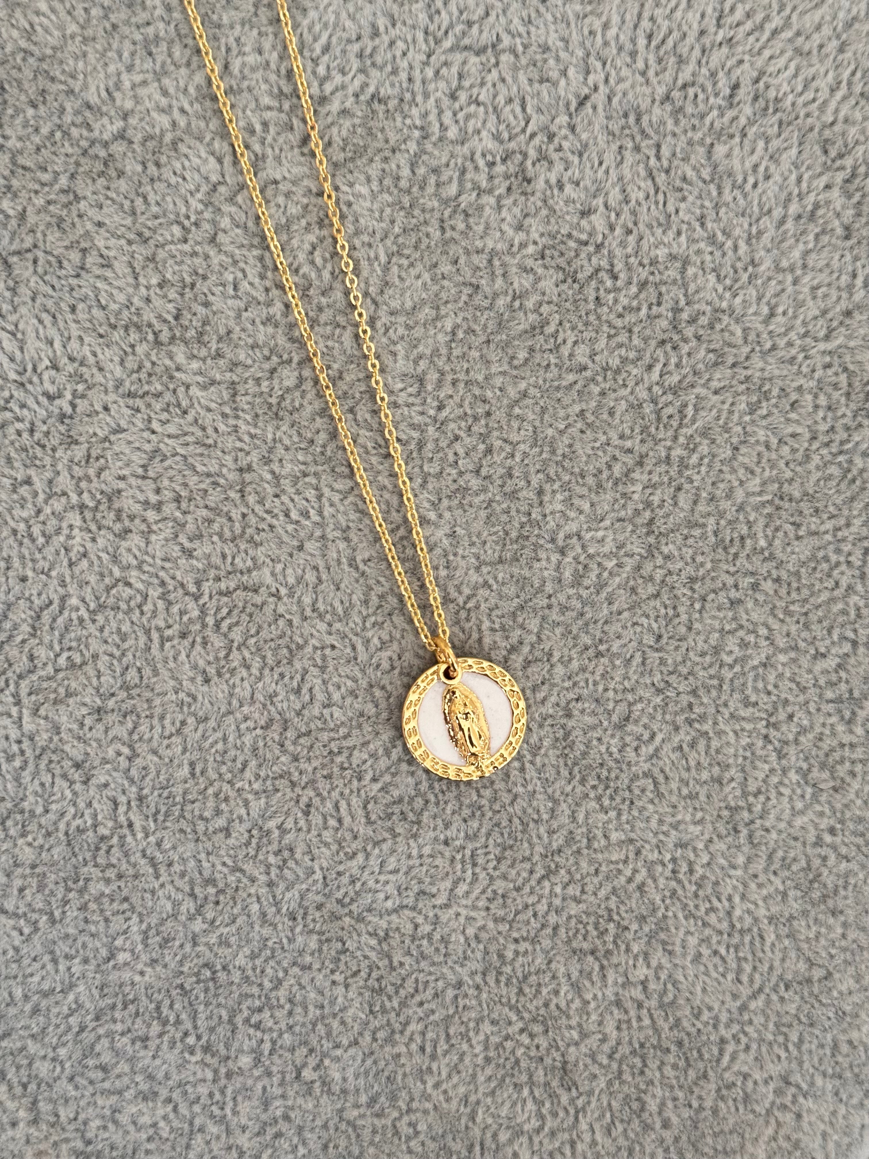 Collar virgen de Guadalupe