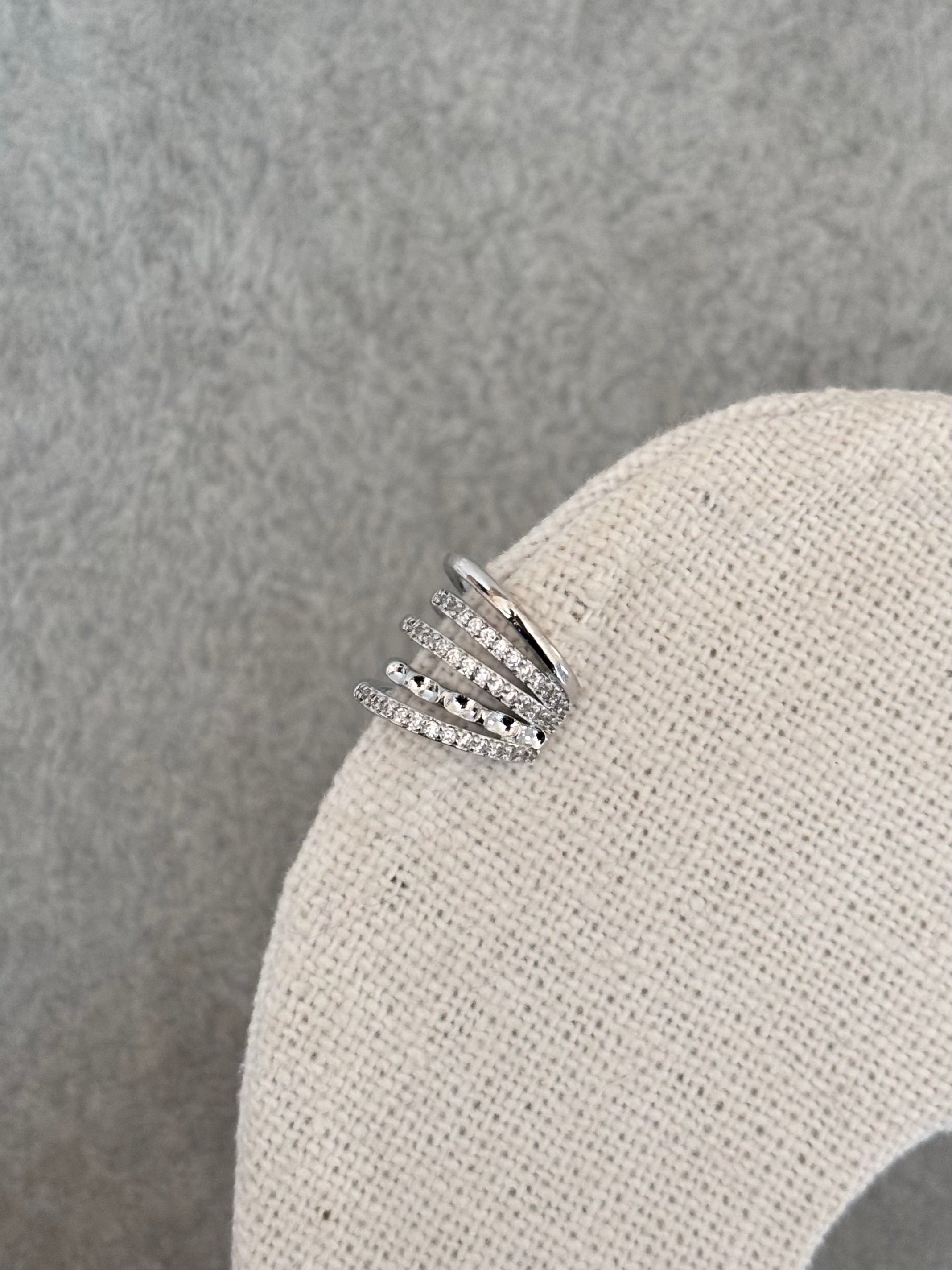 Earcuff plateado