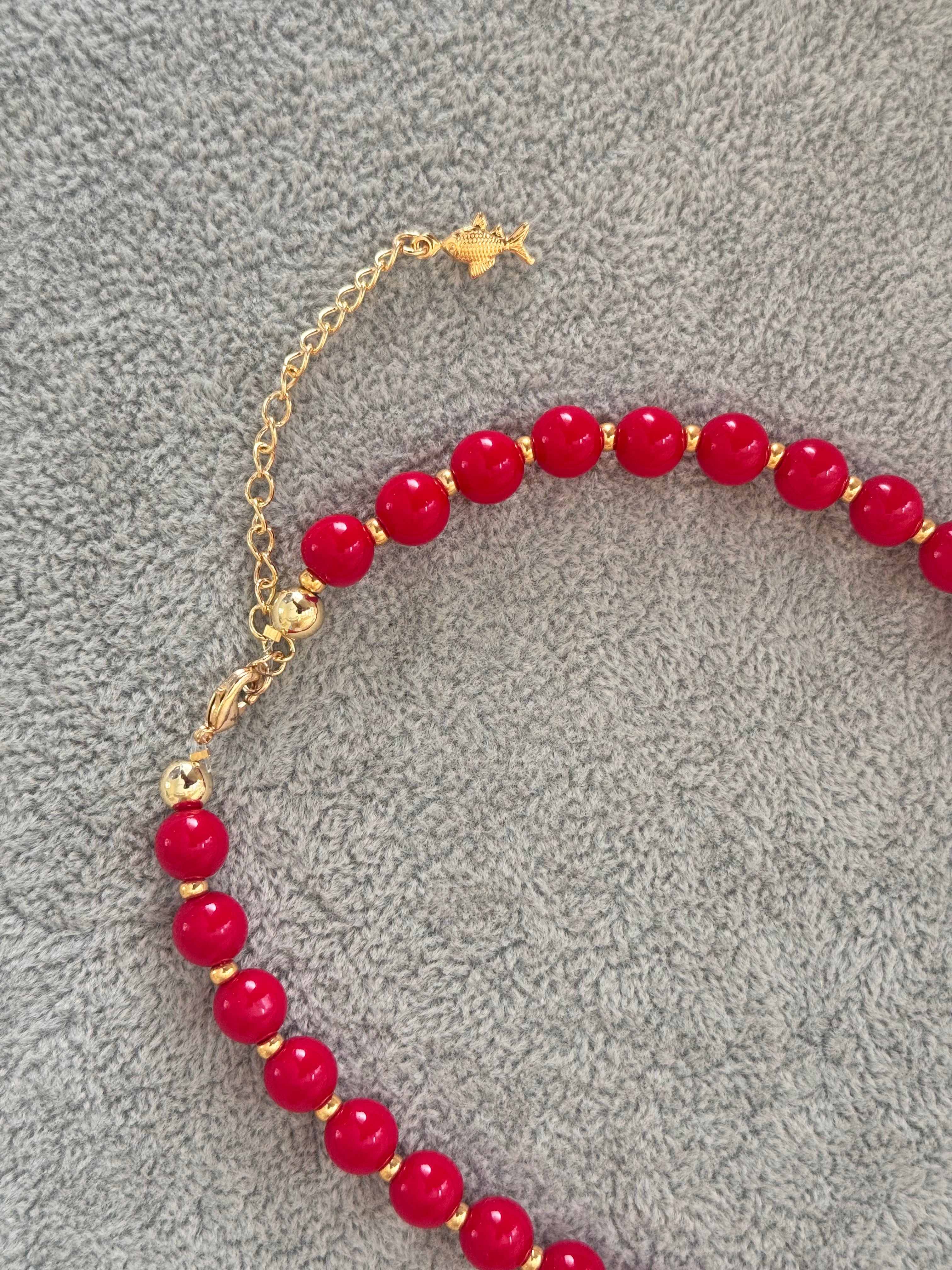 Collar de Pepas rojas