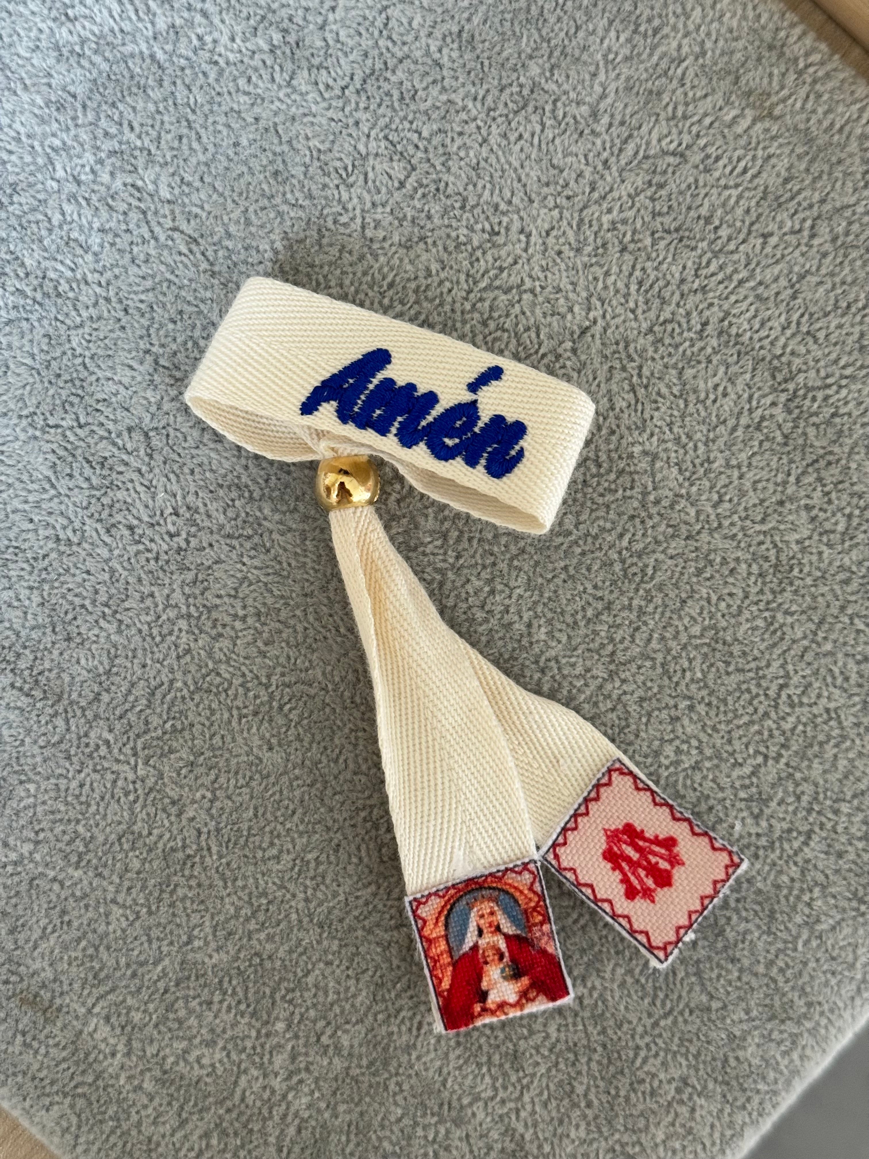 Pulsera bordada de hilo Virgen de Coromoto