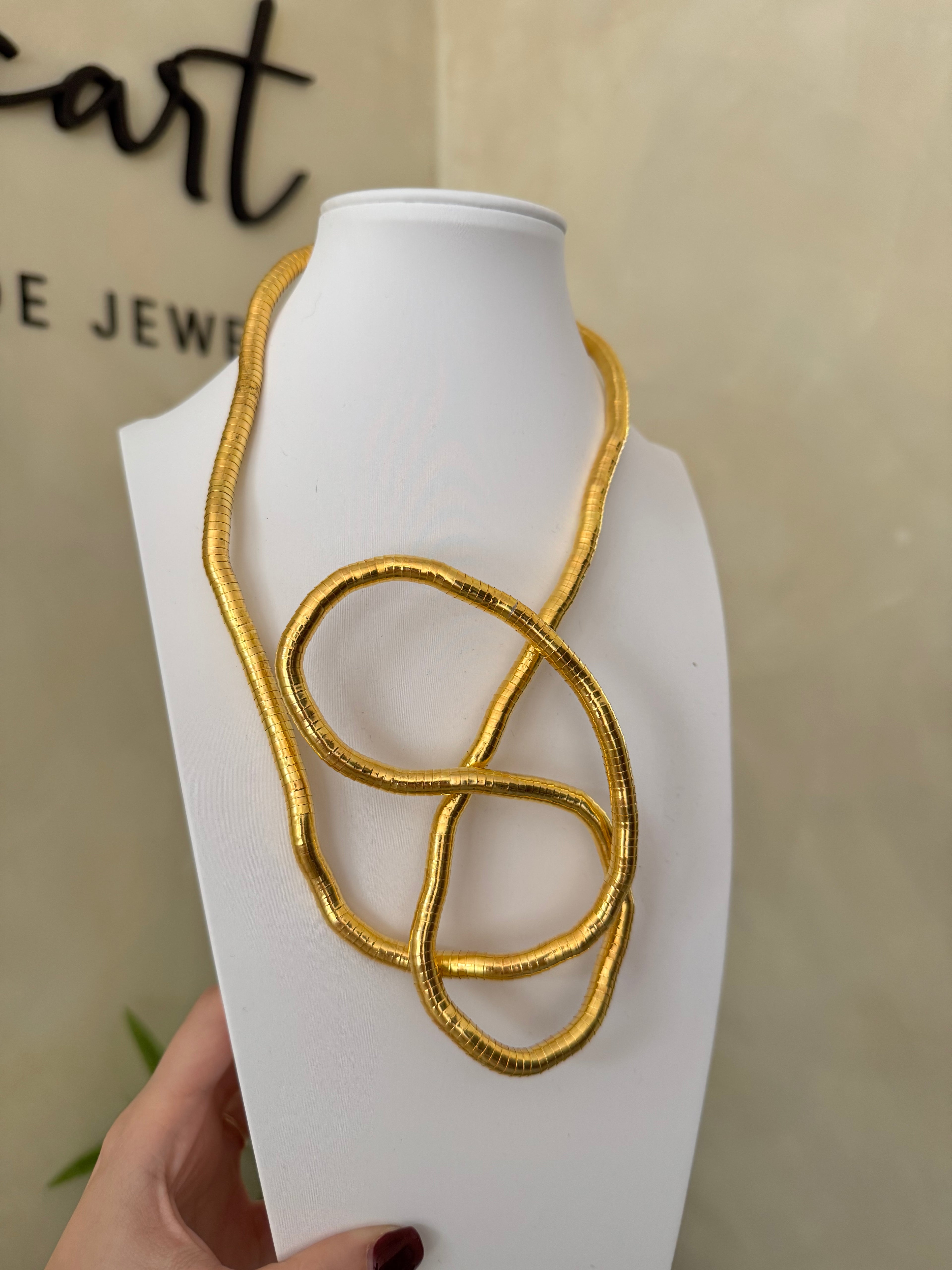 Collar de las Mil Formas