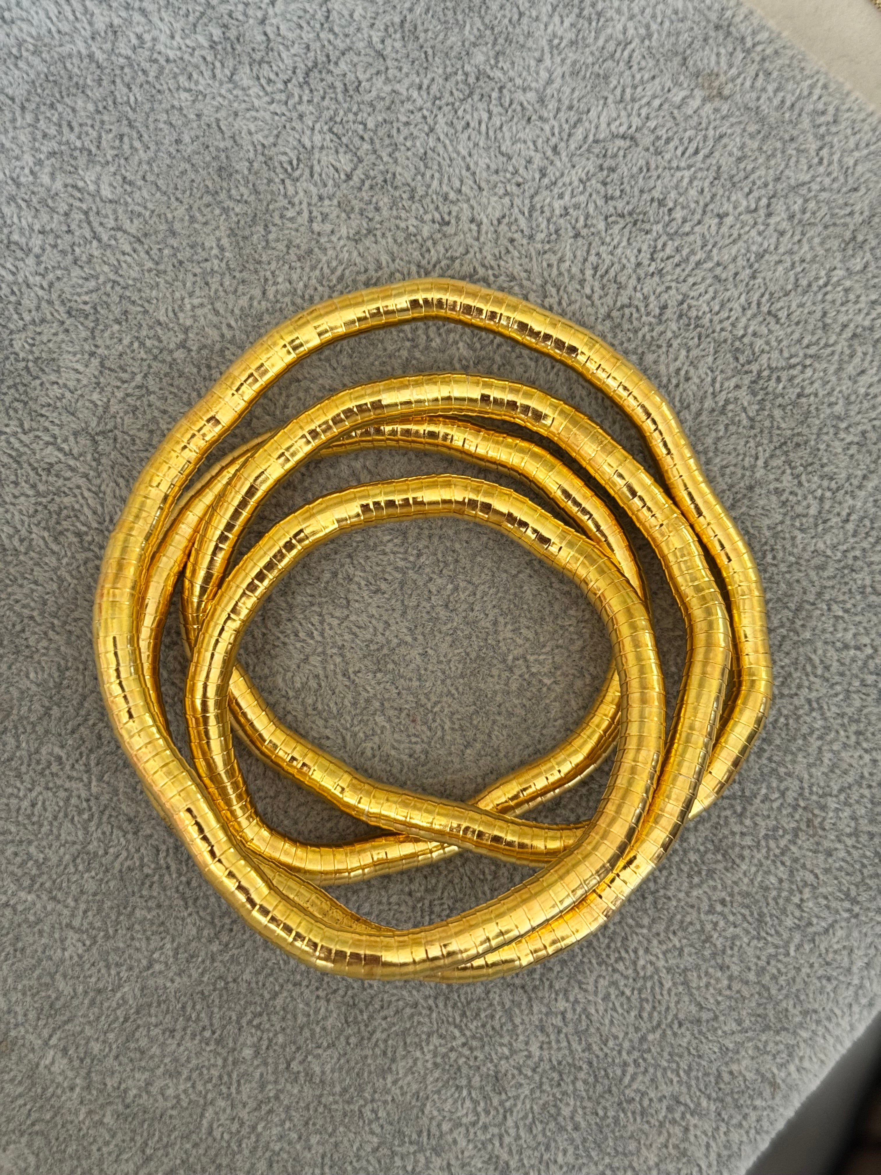 Collar de las Mil Formas